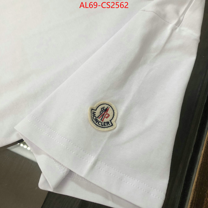 Clothing-Moncler we curate the best ID: CS2562 $: 69USD