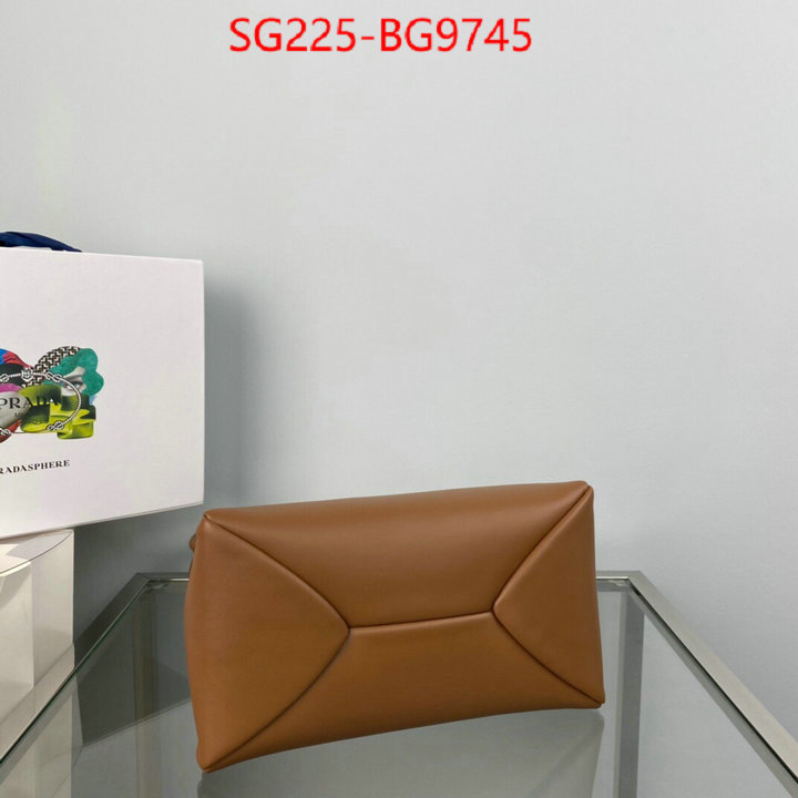 ID: BG9745 $: 225USD,