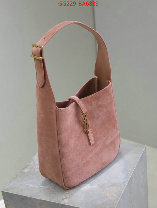 ID: BA6839 $: 229USD,