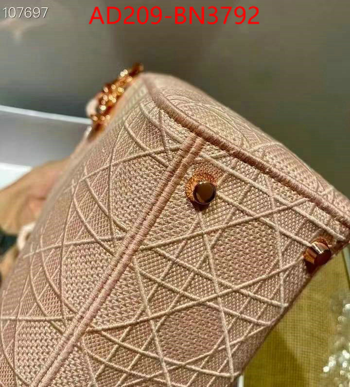 ID: BN3792 $: 209USD,