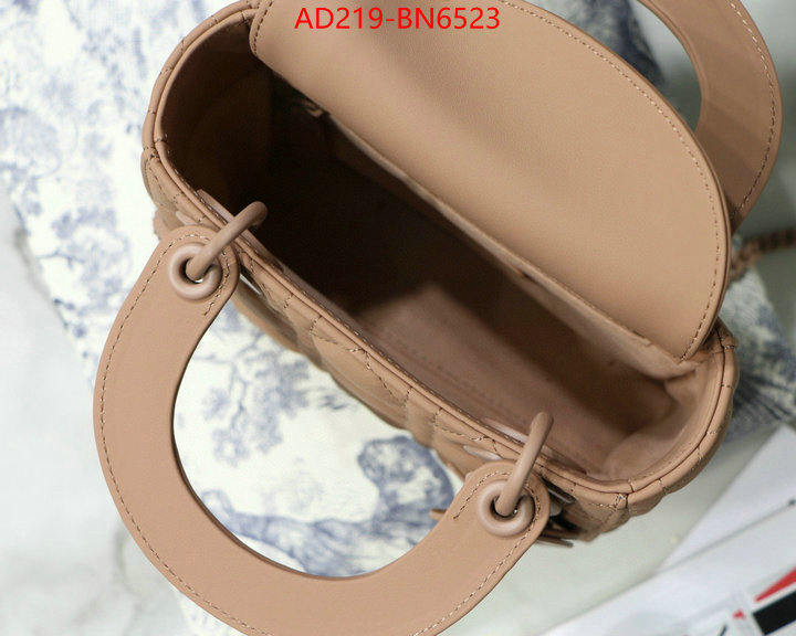 ID: BN6523 $: 219USD,