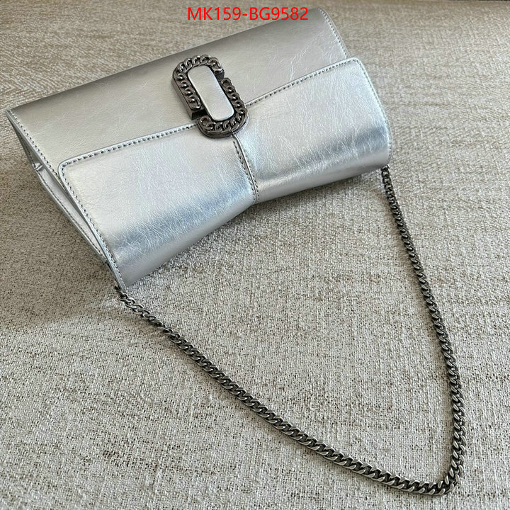 ID: BG9582 $: 159USD,