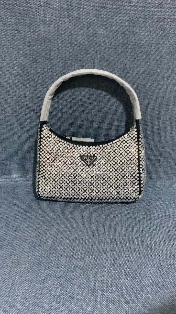 ID: BN9398 $: 129USD,