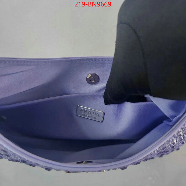 ID: BN9398 $: 219USD,