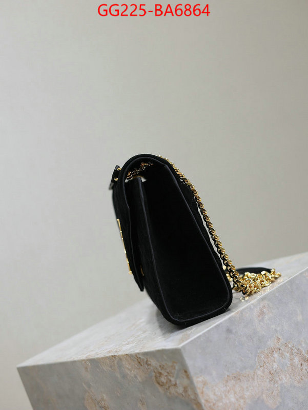 ID: BA6864 $: 225USD,