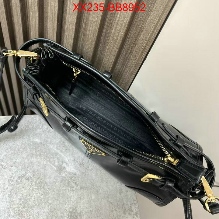 ID: BB8952 $: 239USD,