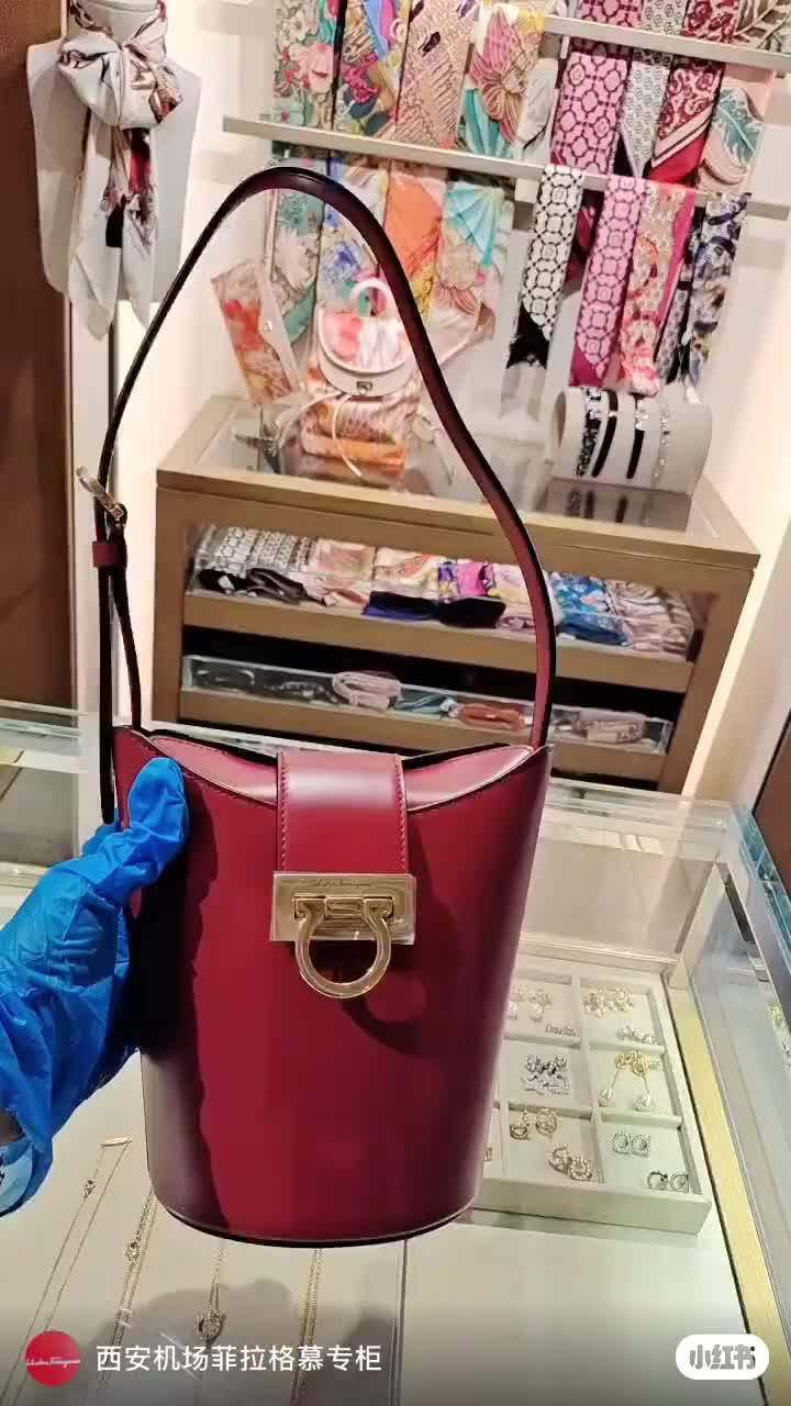 ID: BE6676 $: 339USD,