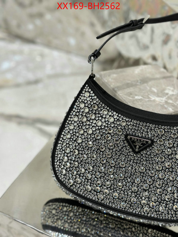 ID: BH2562 $: 165USD,
