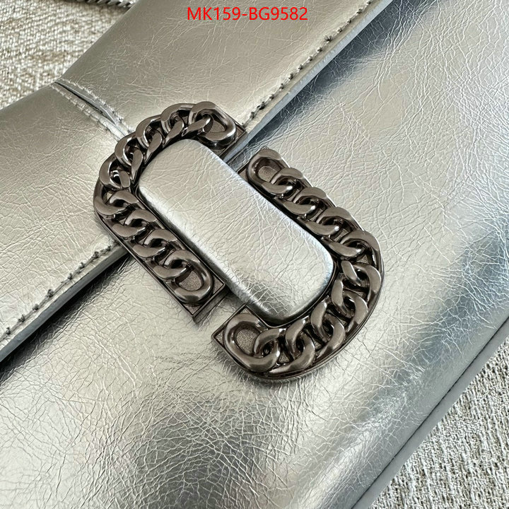 ID: BG9582 $: 159USD,
