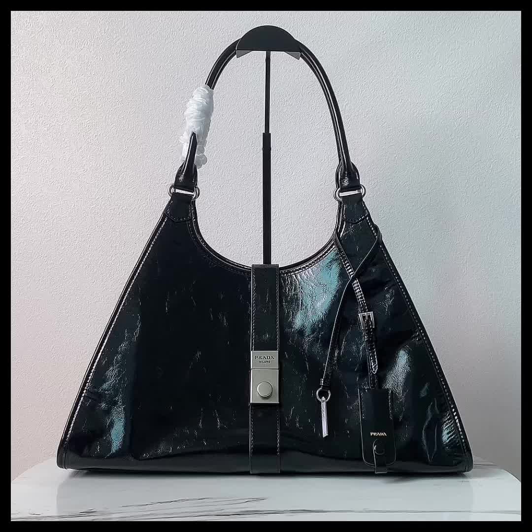 ID: BS2099 $: 325USD,