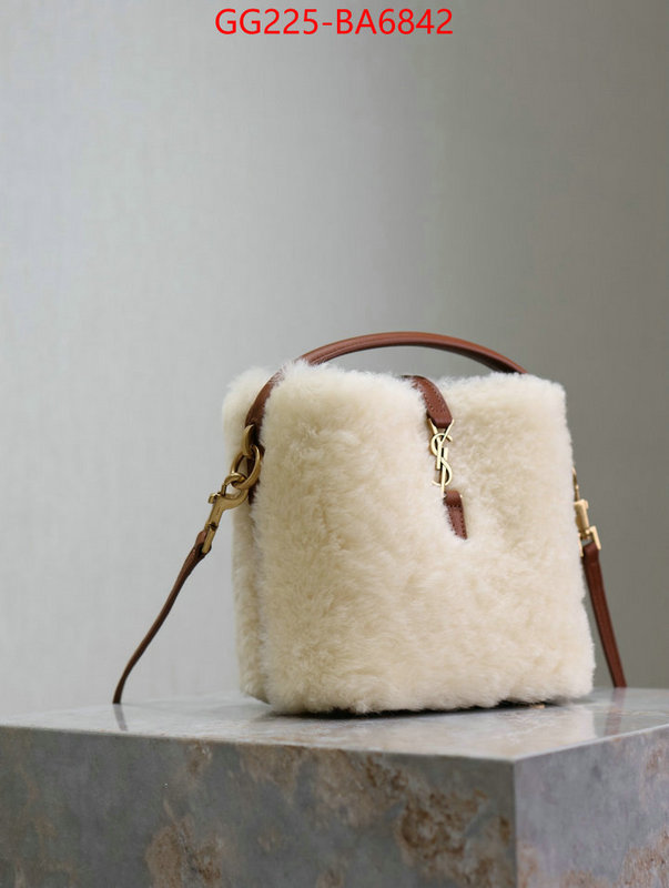 ID: BA6842 $: 225USD,