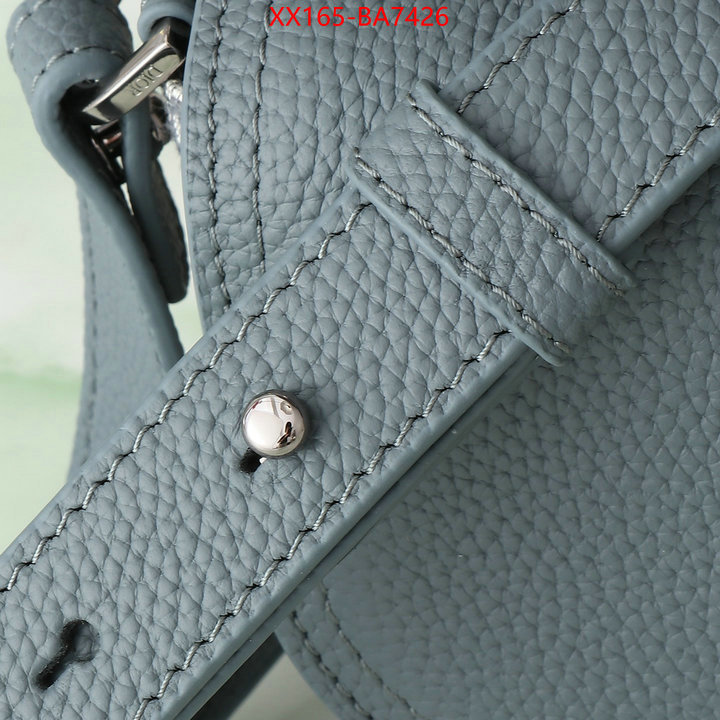 ID: BA7426 $: 165USD,