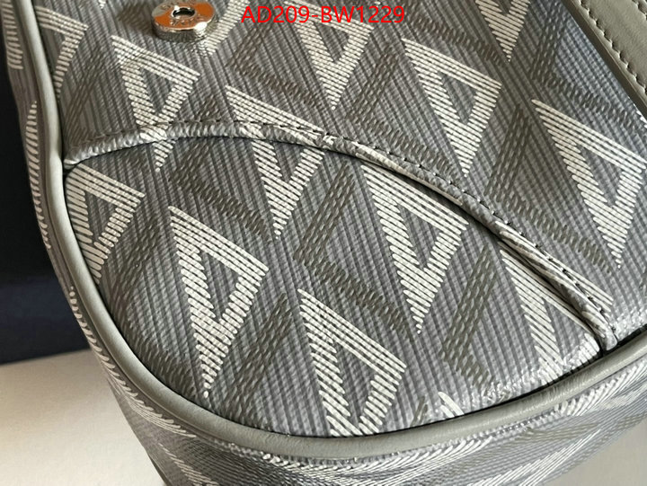 ID: BW1229 $: 209USD,