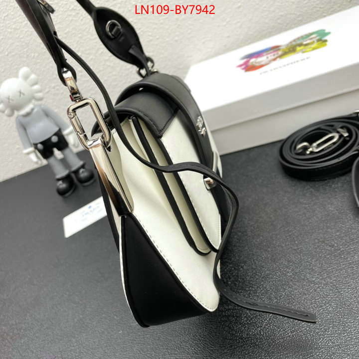 ID: BY7942 $: 109USD,