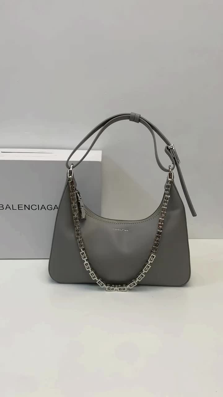 buy the best high quality replica ID: BN8228