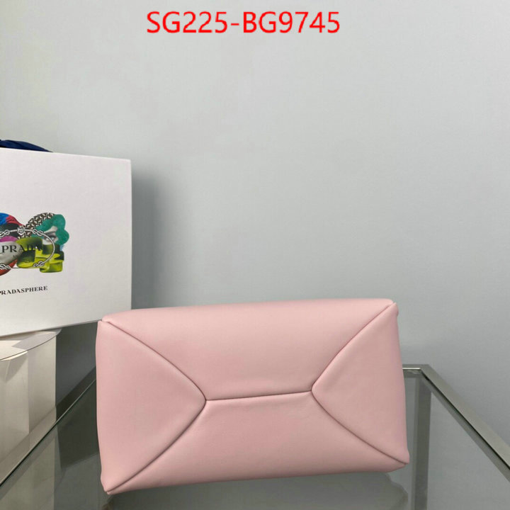 ID: BG9745 $: 225USD,
