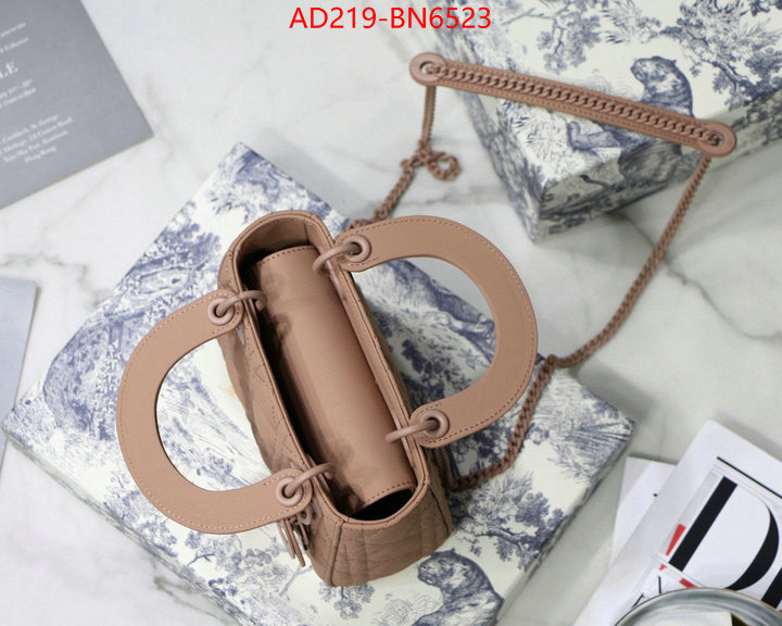 ID: BN6523 $: 219USD,