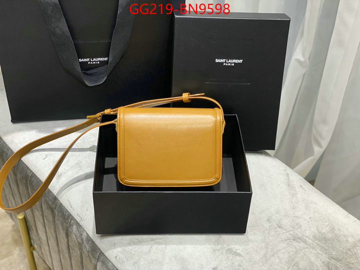 ID: BN9598 $: 219USD,