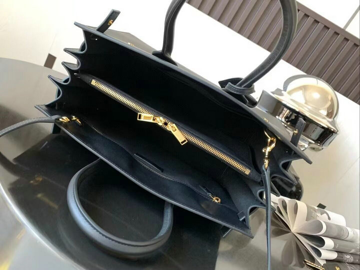 ID: BY2775 $: 389USD,