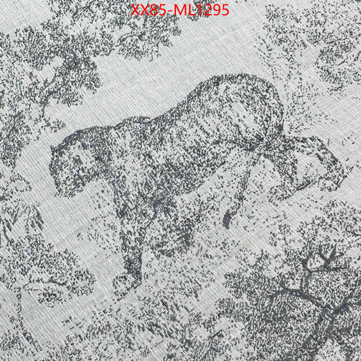 Scarf-Dior are you looking for ID: ML1295 $: 85USD