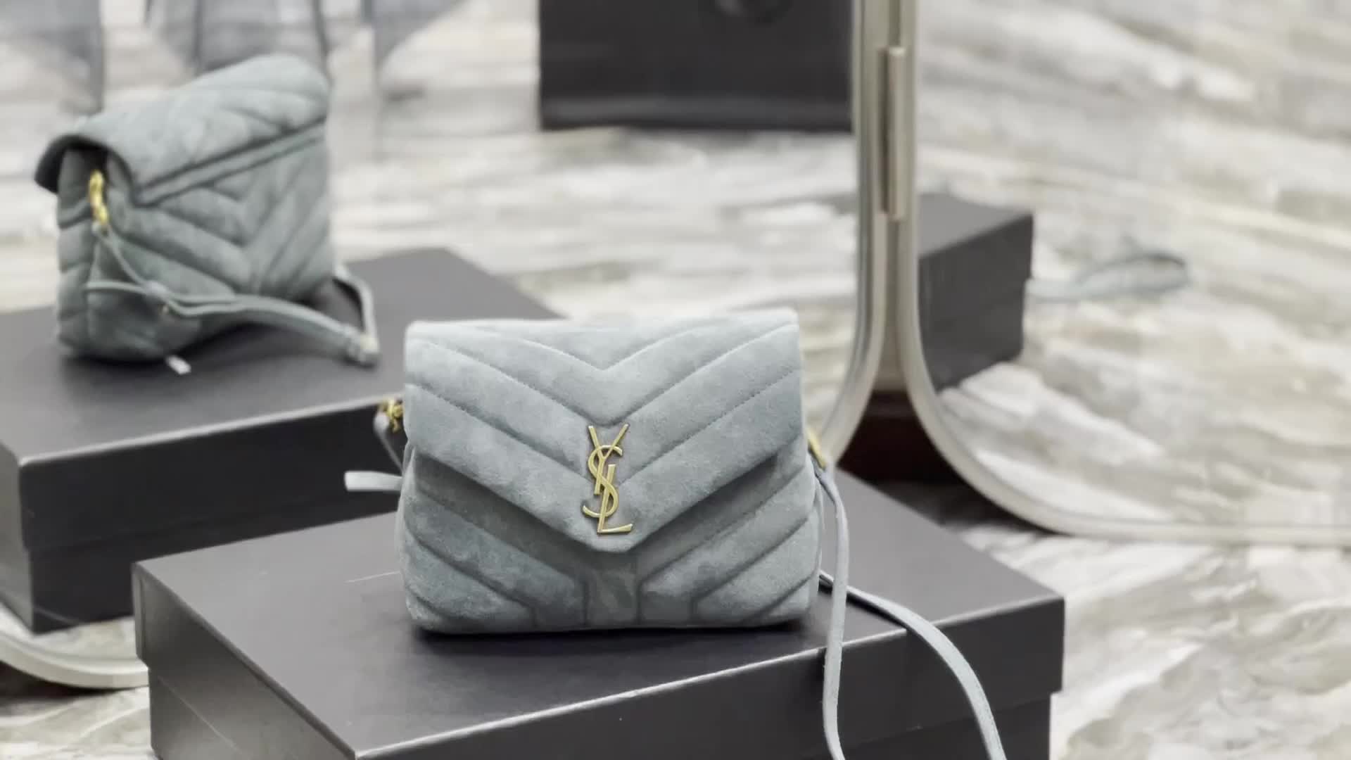 online shop ID: BN4713 $: 199USD,