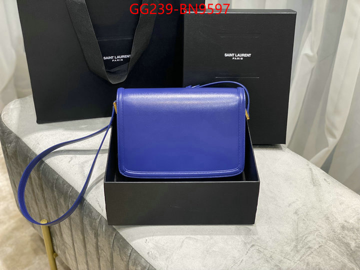 fake aaaaa ID: BN9597 $: 239USD,