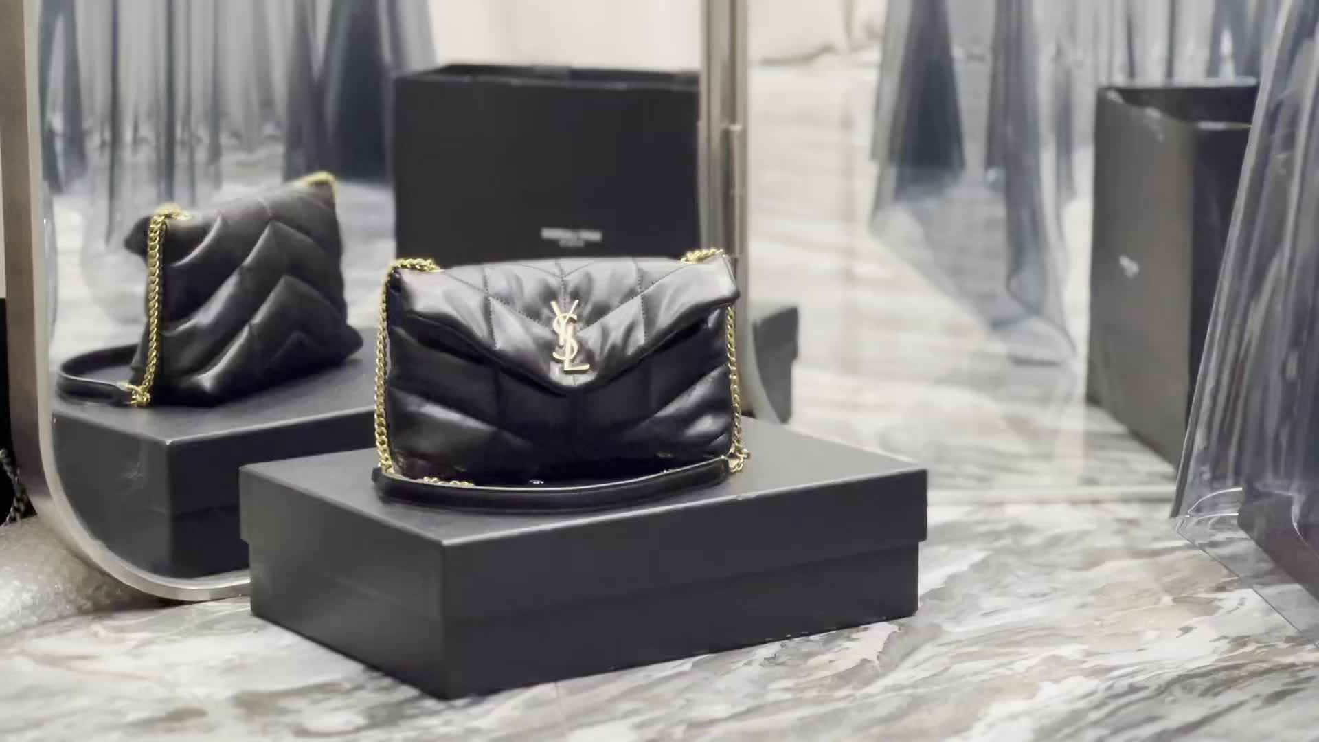 designer 7 star replica ID: BN4703 $: 199USD,