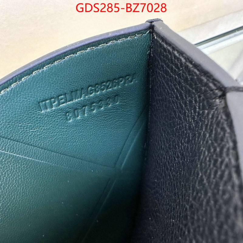 Burberry Bags(TOP)-Crossbody- we offer ID: BZ7028 $: 285USD,