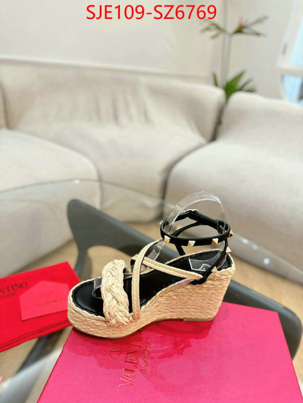 Women Shoes-Valentino found replica ID: SZ6769 $: 109USD
