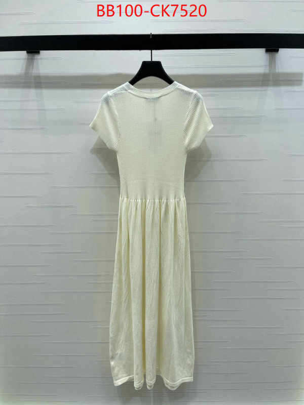 Clothing-Valentino top grade ID: CK7520 $: 100USD