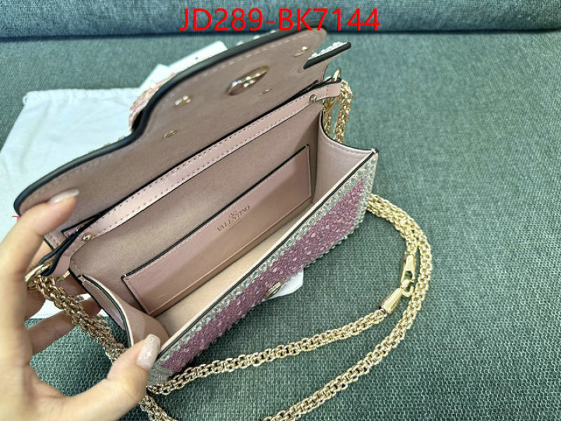 Valentino Bags(TOP)-LOC-V Logo where to find best ID: BK7144 $: 289USD,