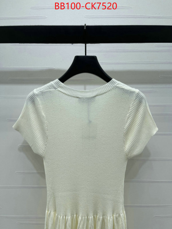 Clothing-Valentino top grade ID: CK7520 $: 100USD