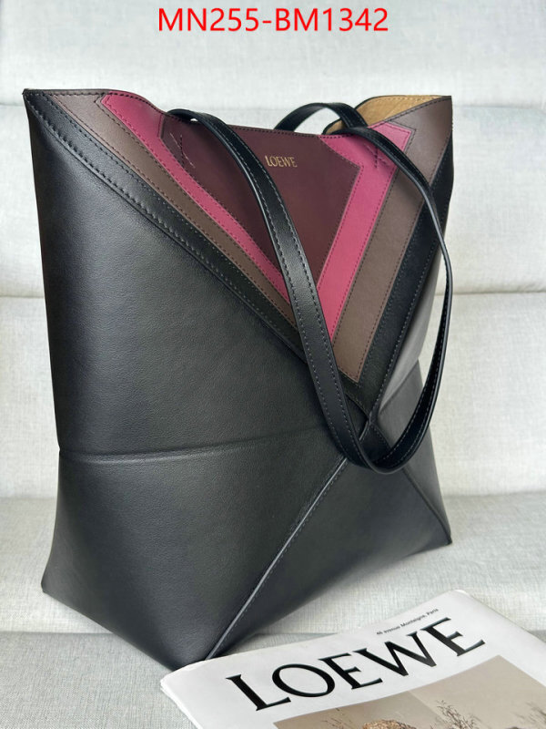 Loewe Bags(TOP)-Handbag- best replica new style ID: BM1342 $: 255USD,