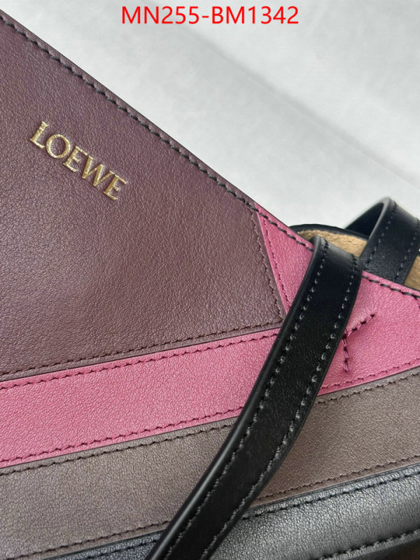 Loewe Bags(TOP)-Handbag- best replica new style ID: BM1342 $: 255USD,