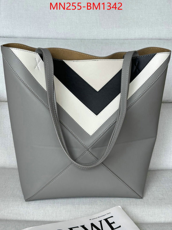 Loewe Bags(TOP)-Handbag- best replica new style ID: BM1342 $: 255USD,