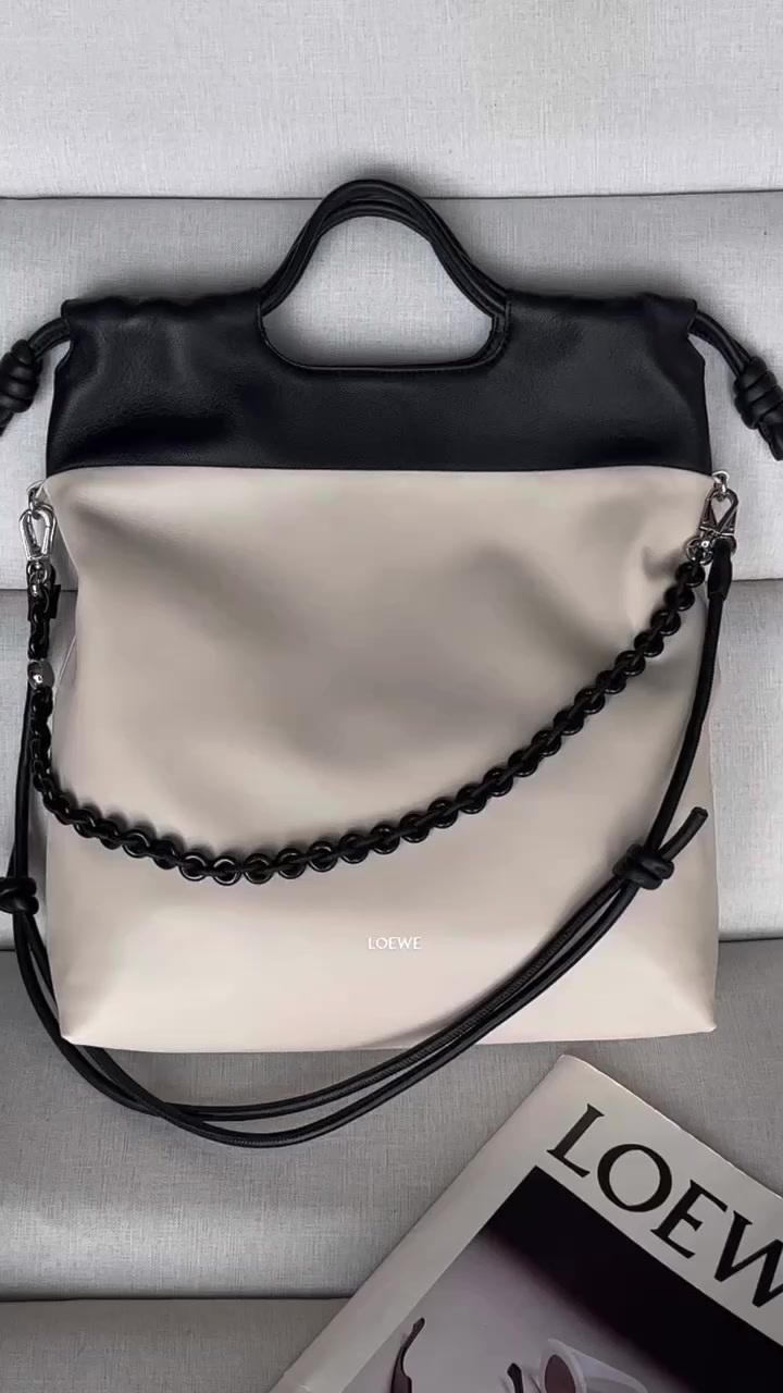 Loewe Bags(TOP)-Handbag- best site for replica ID: BM2557 $: 309USD,