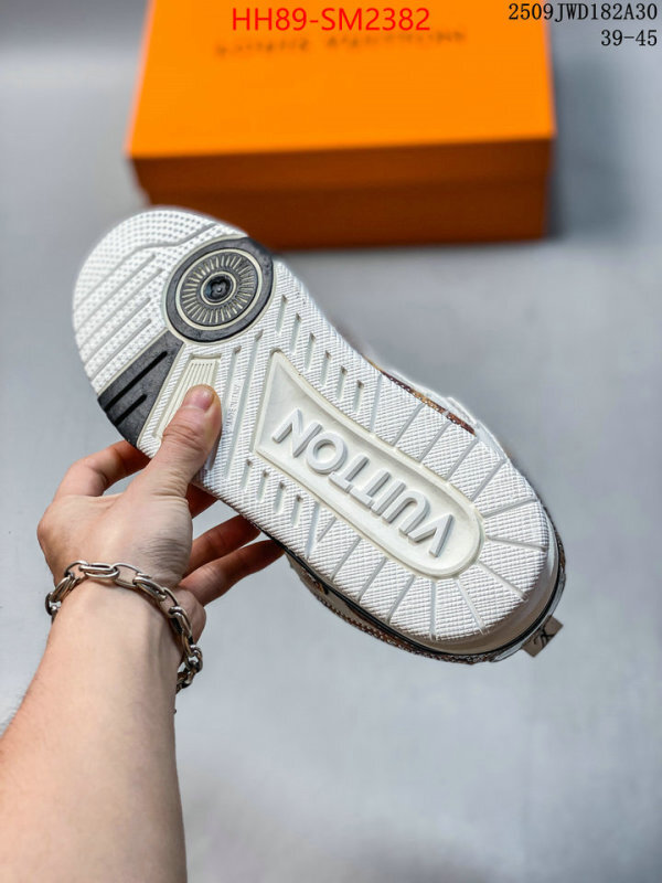 Men Shoes-LV supplier in china ID: SM2382 $: 89USD