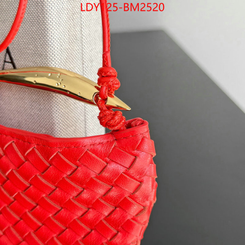 BV Bags(TOP)-Crossbody- is it illegal to buy dupe ID: BM2520 $: 125USD,