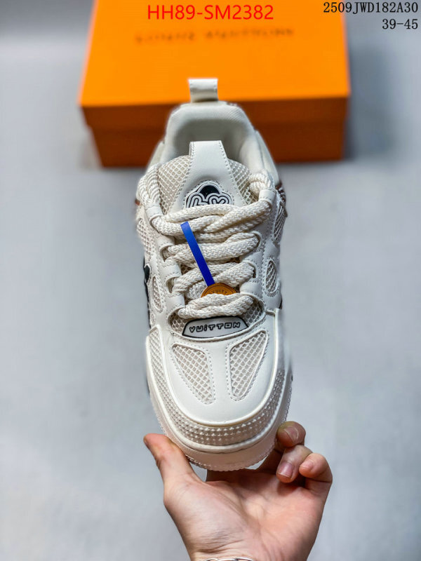 Men Shoes-LV supplier in china ID: SM2382 $: 89USD