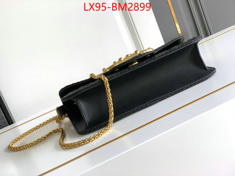 Valentino Bags(4A)-Crossbody- buy the best replica ID: BM2899 $: 95USD,