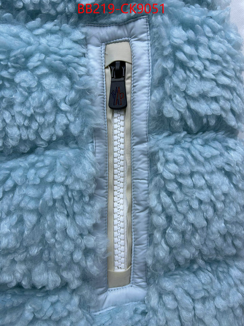 Down jacket Women-Moncler ID: CK9051 $: 219USD