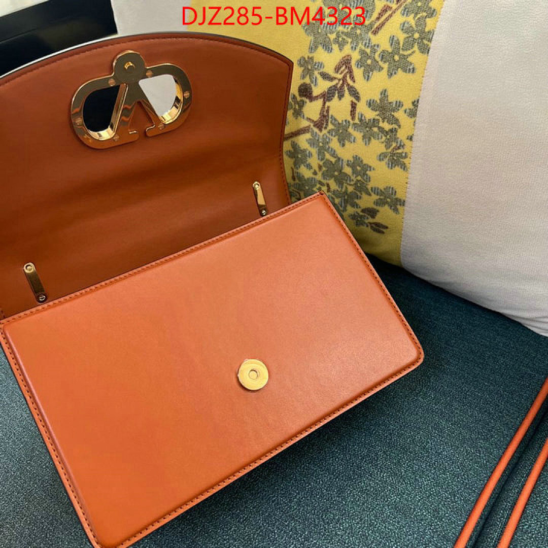 Valentino Bags(TOP)-Crossbody- ID: BM4323 $: 285USD,