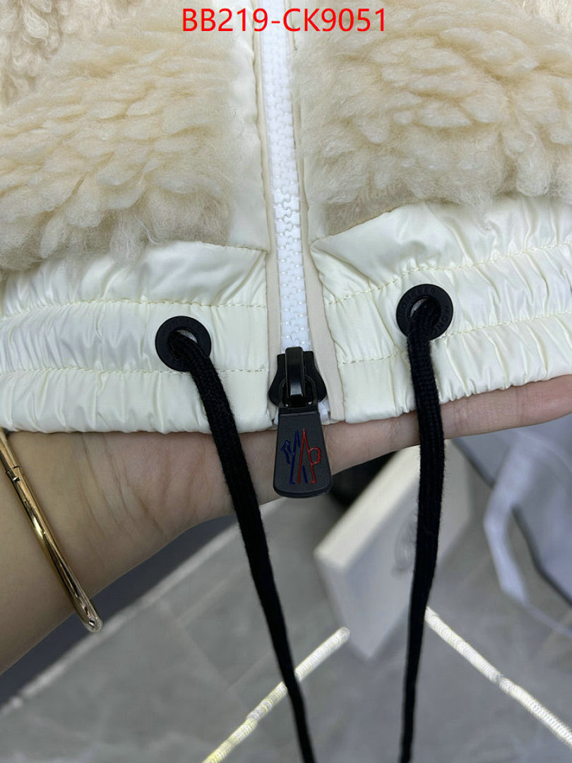 Down jacket Women-Moncler ID: CK9051 $: 219USD