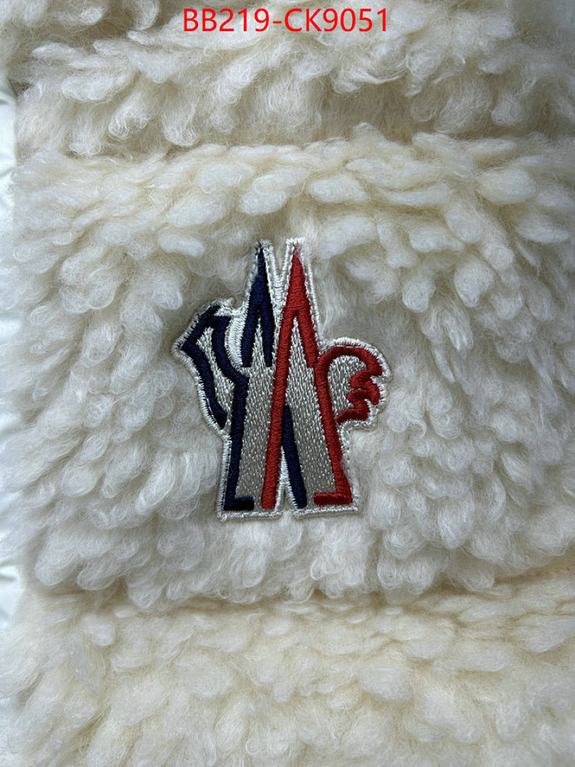 Down jacket Women-Moncler ID: CK9051 $: 219USD