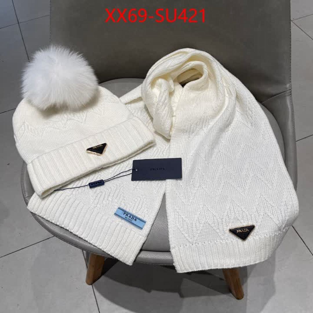 Scarf-Prada ID: SU421 $: 69USD