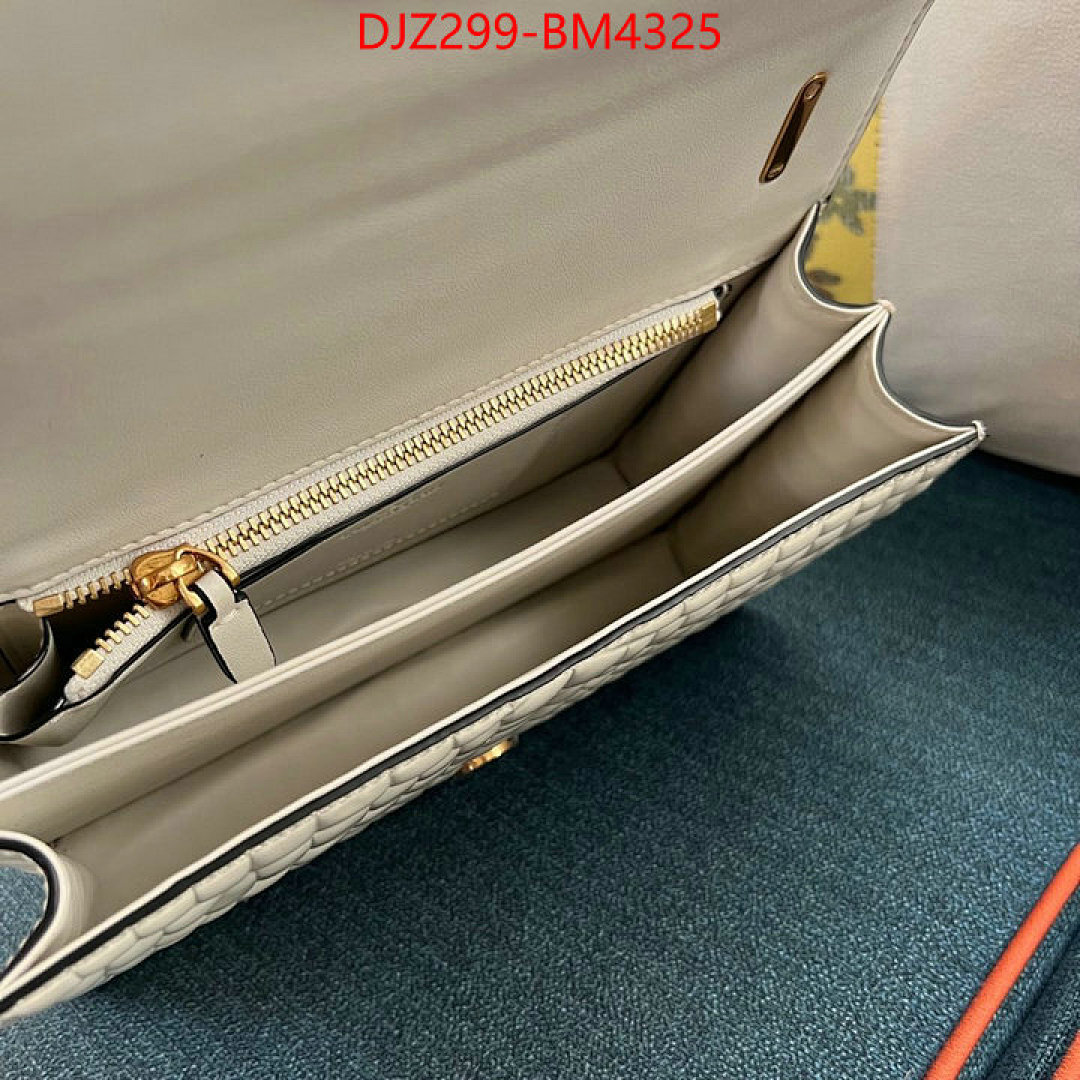 Valentino Bags(TOP)-Crossbody- ID: BM4325 $: 299USD,