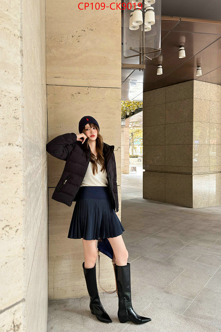 Down jacket Women-Moncler ID: CK9019 $: 109USD