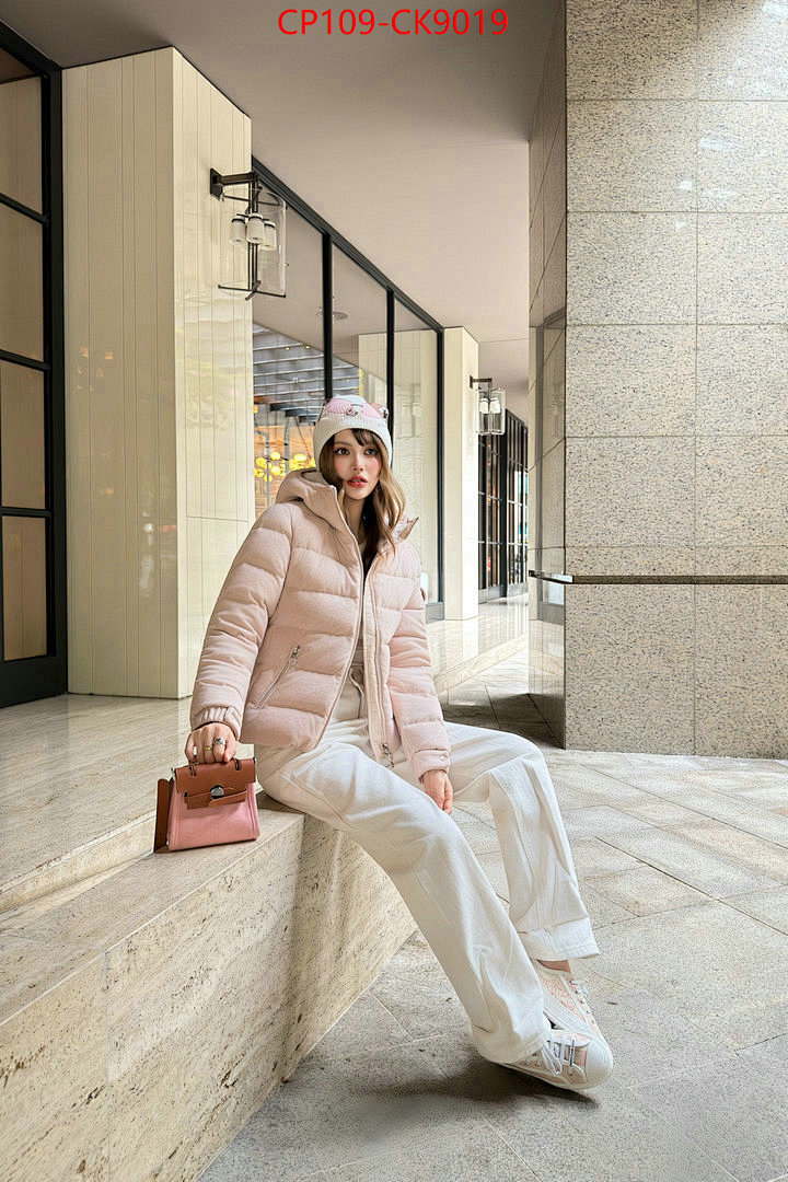 Down jacket Women-Moncler ID: CK9019 $: 109USD