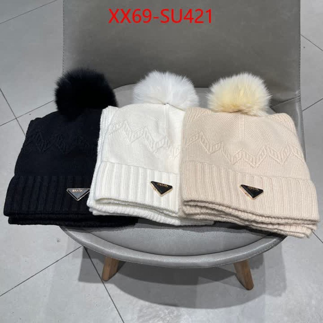 Scarf-Prada ID: SU421 $: 69USD