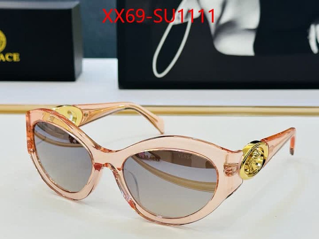 Glasses-Versace ID: SU1111 $: 69USD